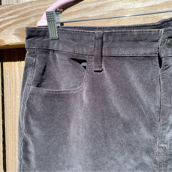 AE Stretch High Waisted Corduroy jegging - Picture 3 of 5